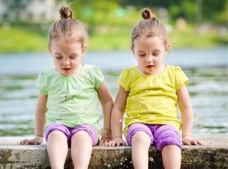 اسباب بازی های مناسب برای دوقلوها یا چندقلوها
